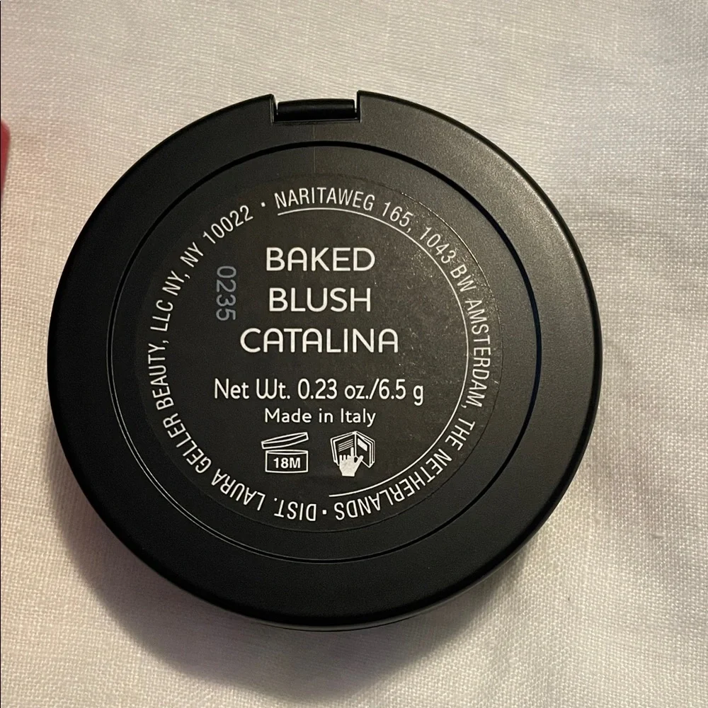 NIB Laura Geller Baked Blush in Catalina - Picture 5 of 5